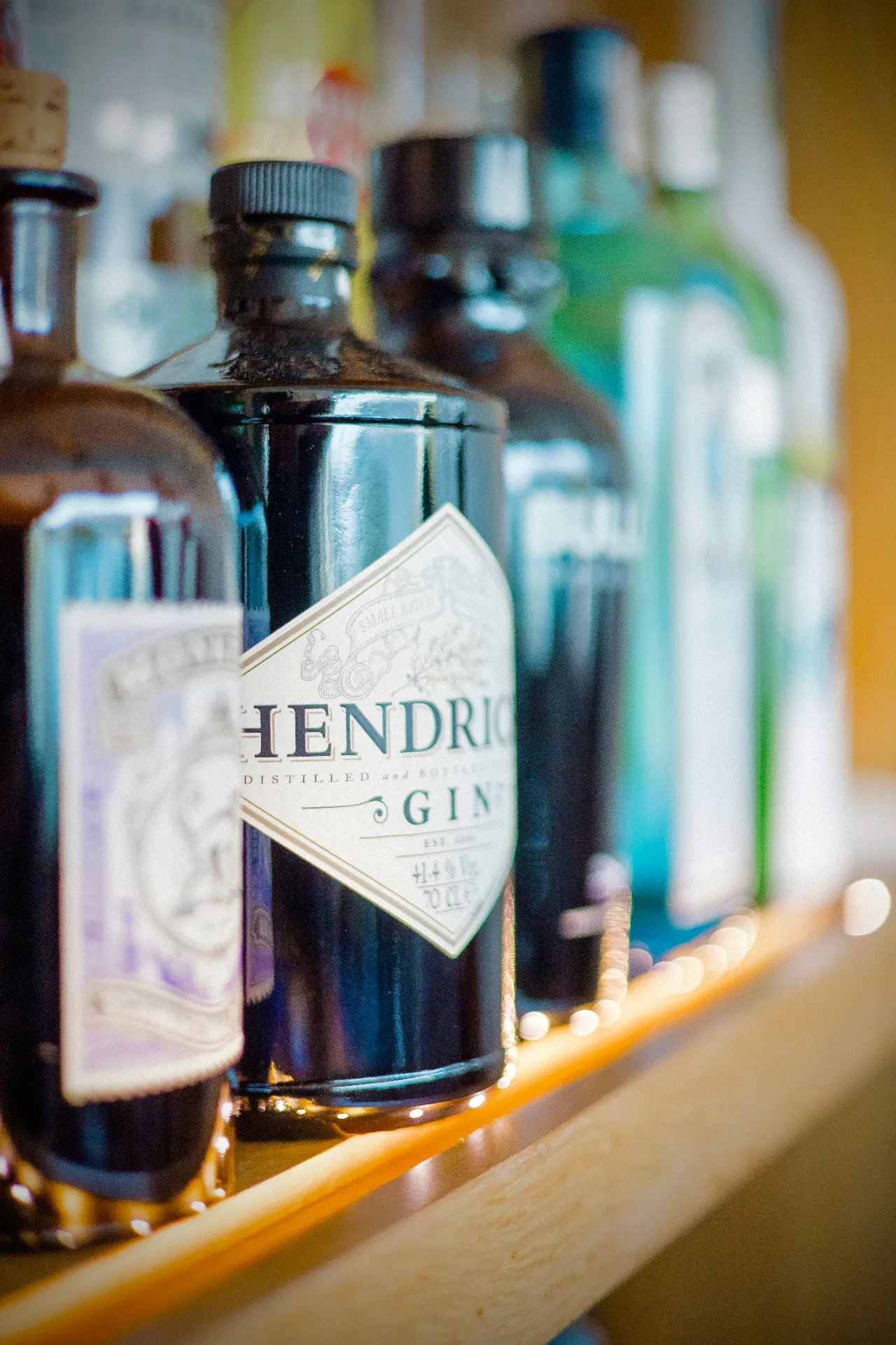 Mimi's Bistro — gins